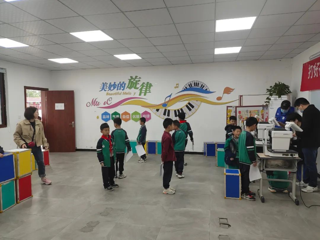 温州市冠豪眼镜参与“打好疫情防控阻击战，助力“视力筛查”眼健康”主题公益活动